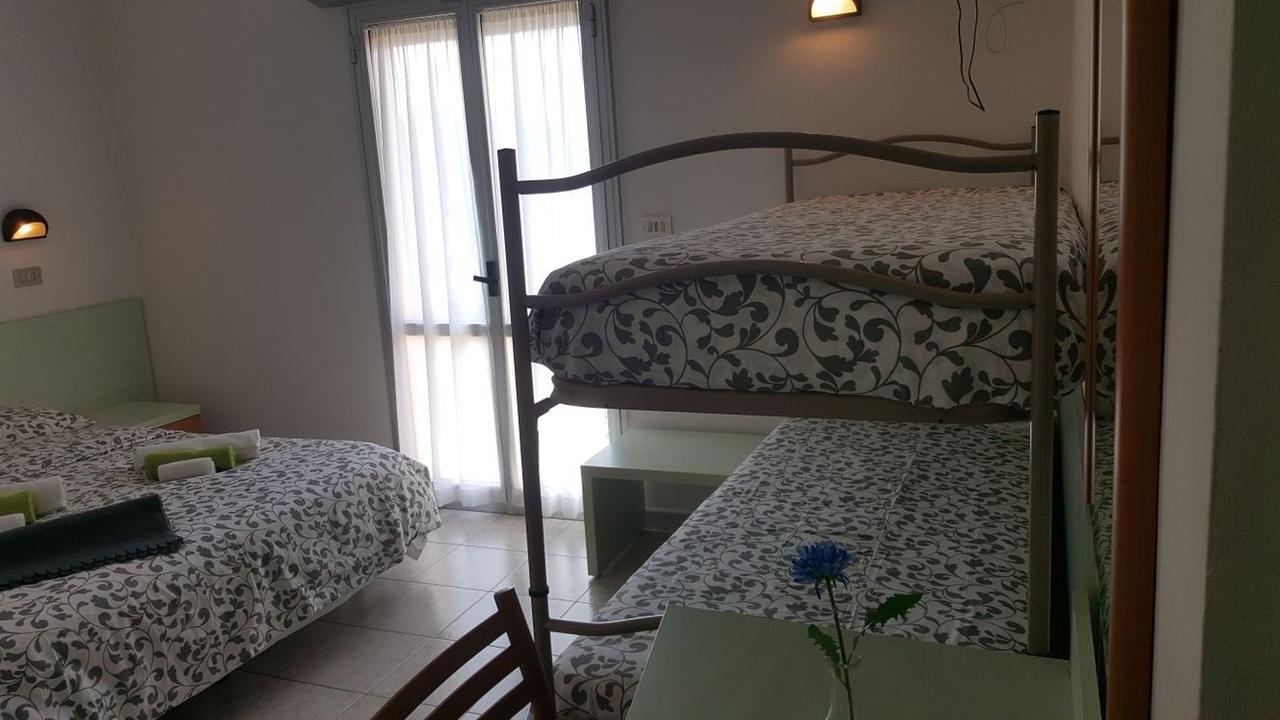 Hotel Villa Cesira Bellaria-Igea Marina Room photo